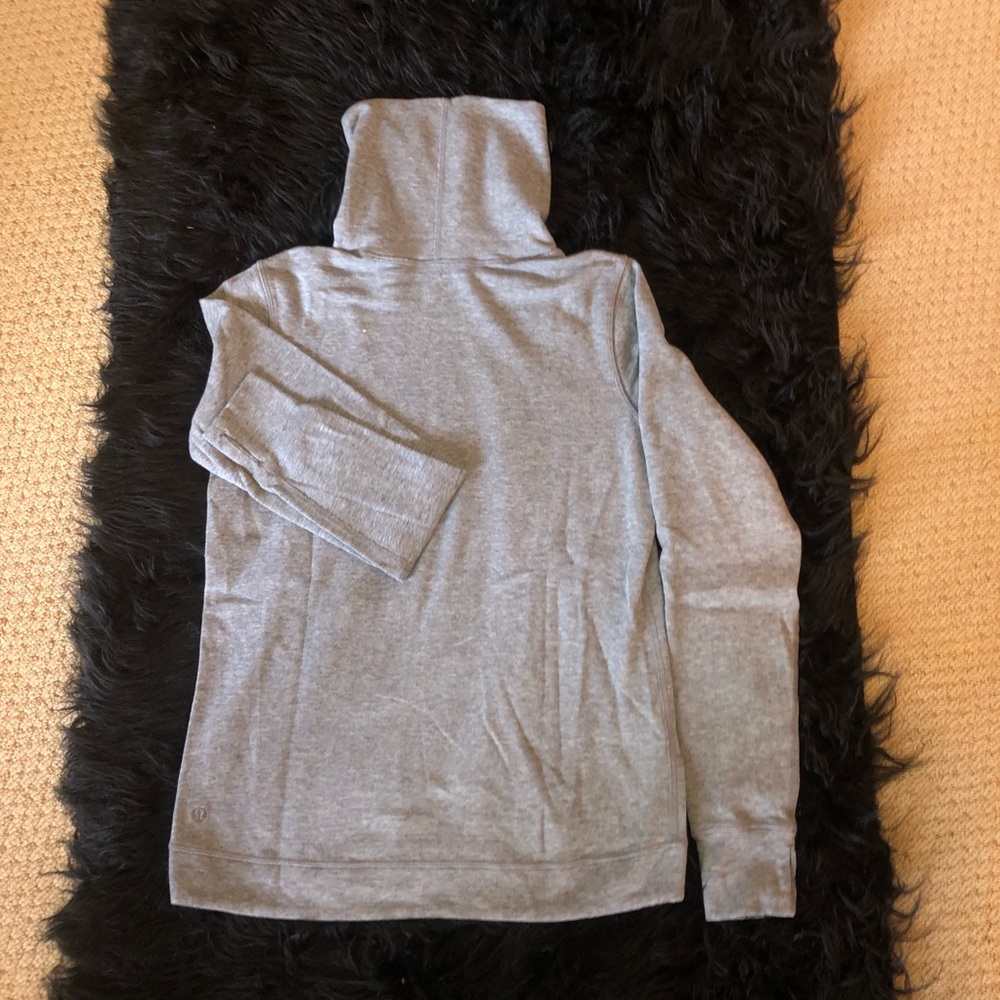 Lululemon Turtleneck Reversible Pullover